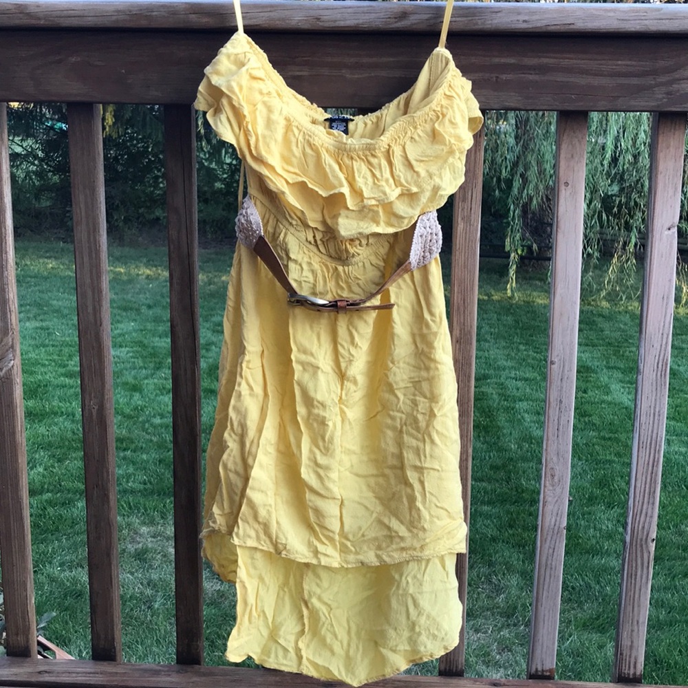 Strapless yellow high-low sundress with belt